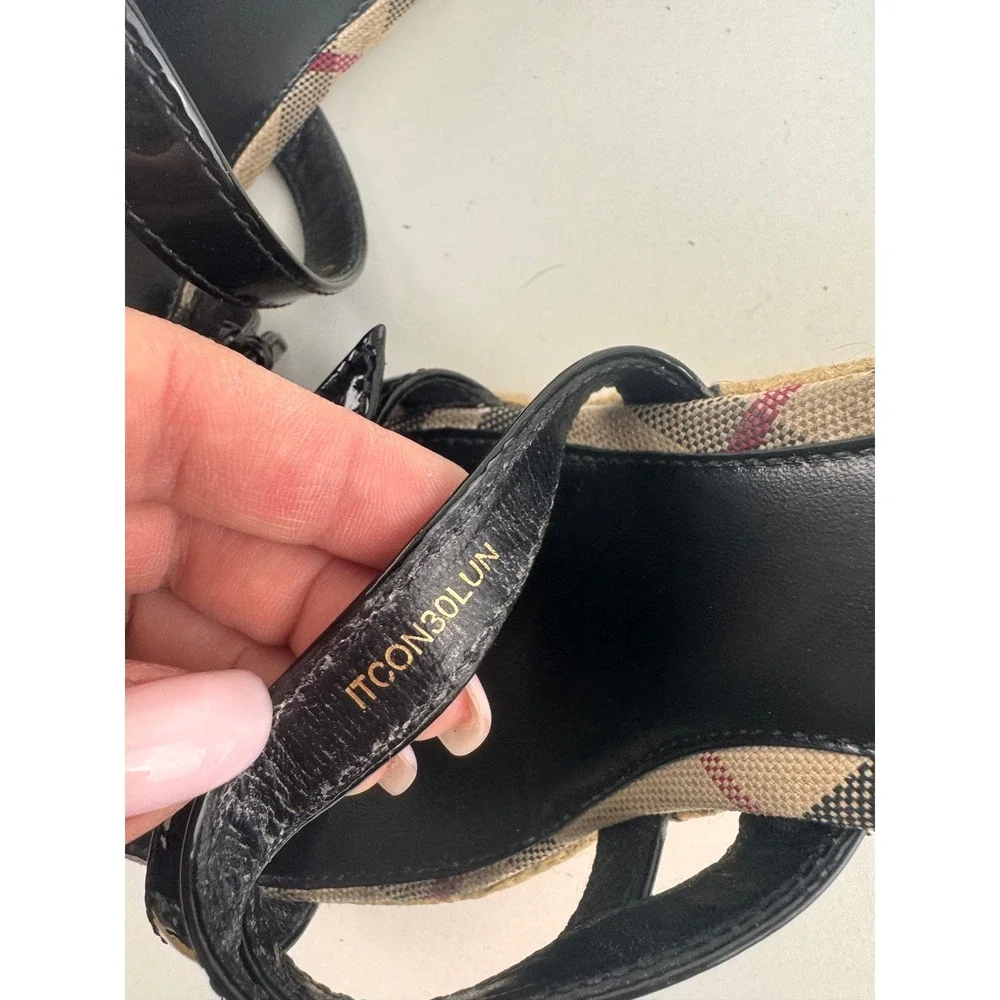 Burberry Haymarket‎ Check Espadrille Wedge Sandals Black Patent Leather 38 7.5 8